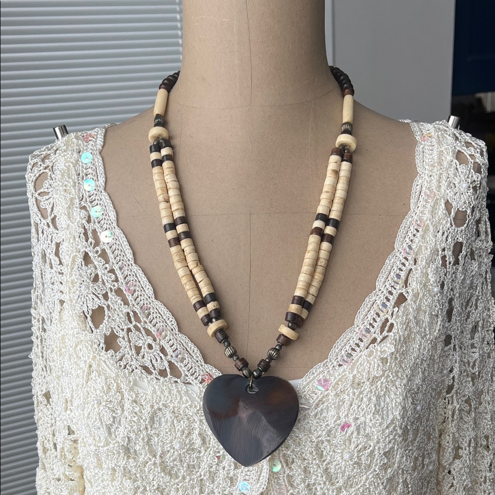 Heart Wood Pendant Beaded Necklace